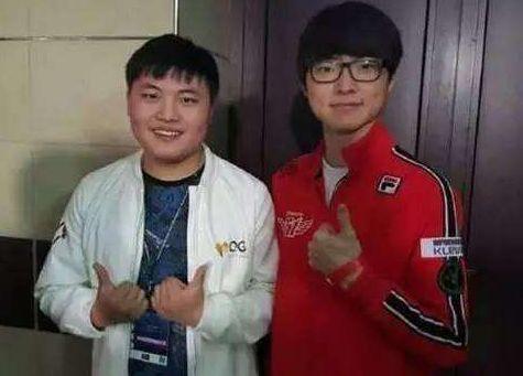 小伞Jhin盛开着屠杀之花引领逆转，Awei的Zyra在团战中阵亡， Leyan 的队伍锁定赛点。