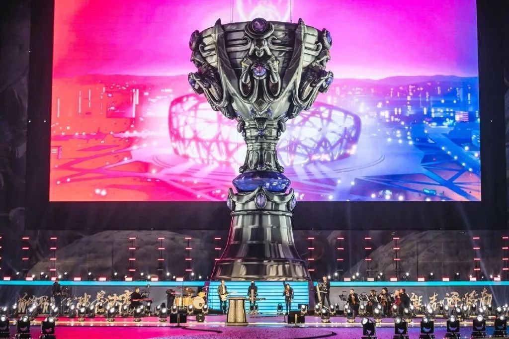 Team Falcons 对阵 G2 Esports ， Team Vitality 将在2025年电子竞技世界杯首场比赛中对阵 Team Liquid