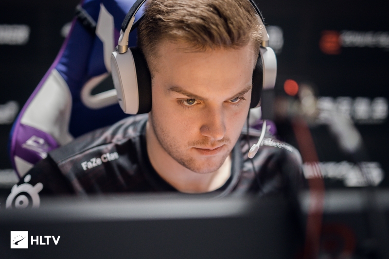 FaZe 和 Passion UA 在 StarLadder 布达佩斯 Major 2025 第二阶段的第二轮比赛中取得胜利